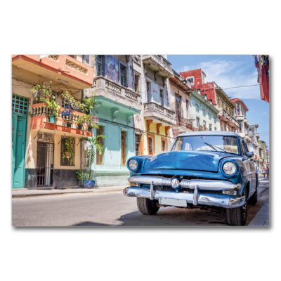 Akustikbild Cuba Oldtimer (160 cm x 105 cm x 5 cm) - ein Bild einer farbigen südamerikanischen Straße mit einem blauen, alten Fahrzeug, einem Ford Customline aus den 50er Jahren.