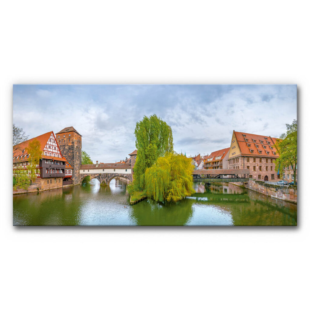 Akustikbild Maxbrücke Nürnberg zeigt eine historische Brücke in Nürnberg.
