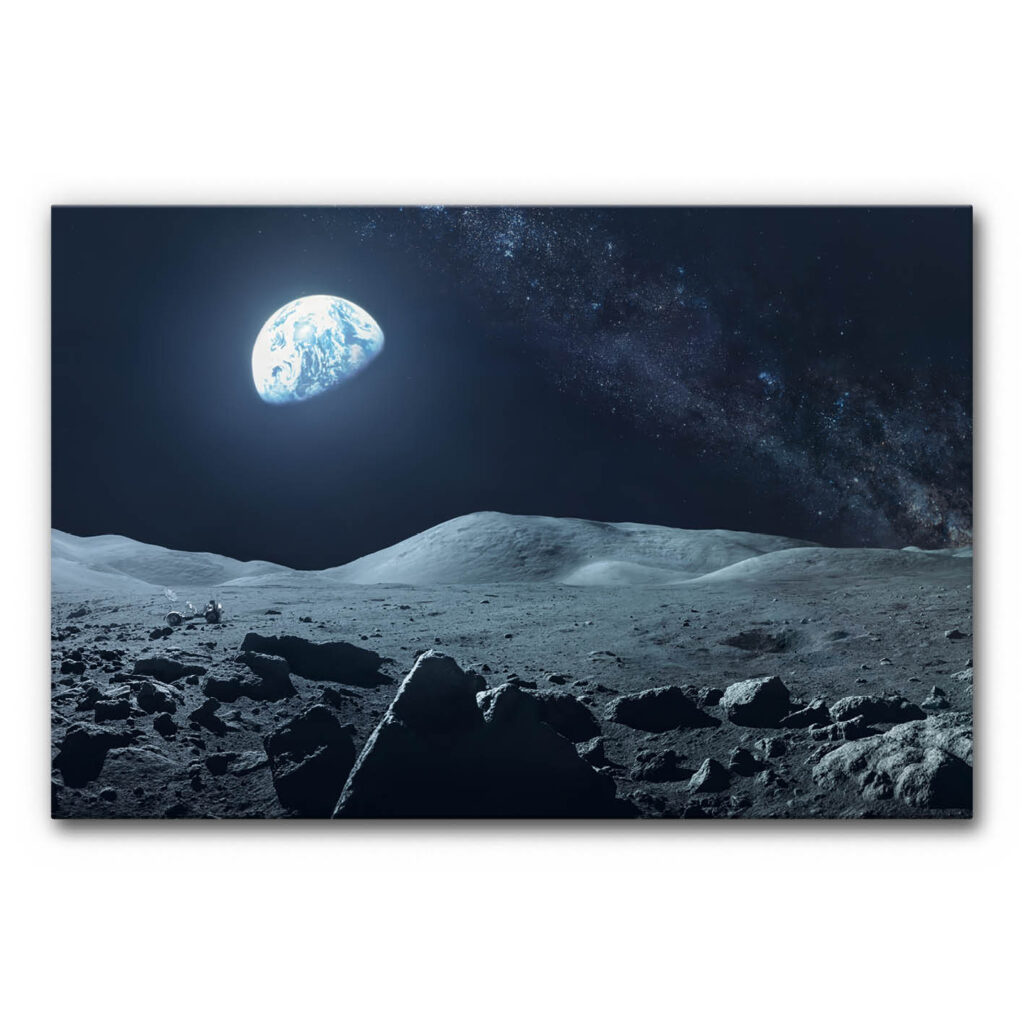 Akustikbild Rover zeigt einen Lunar Roving Vehicle auf der Oberfläche des Mondes mit der Erde am Himmel.