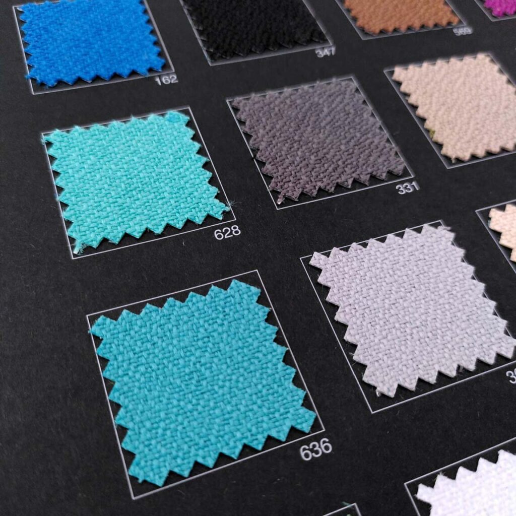 Akustik-Pinnwand als Schallabsorber “BulletinLine”